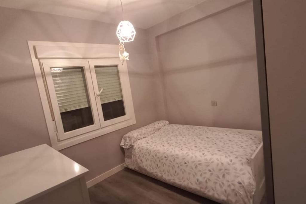Apartamento Cerca Del Pilar Zaragoza Exterior foto
